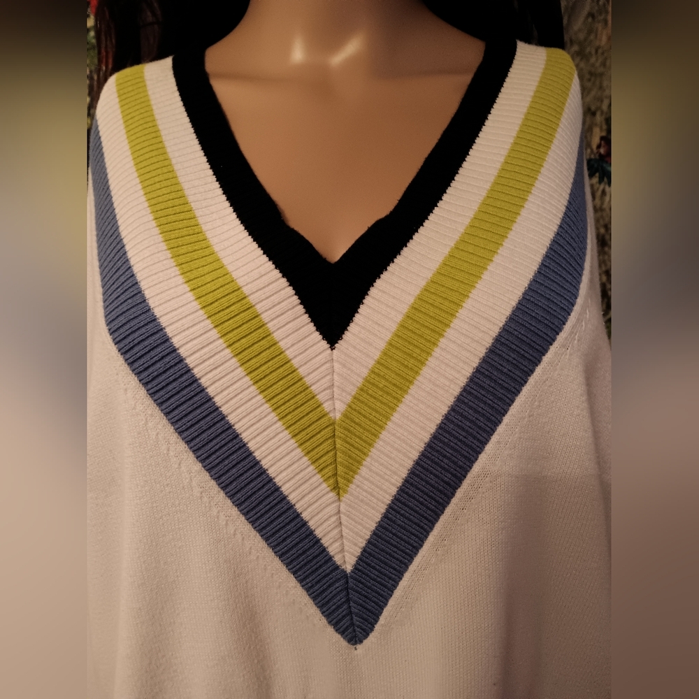 Tommy Hilfiger White V-Neck Sweater with Blue and Green Signature Stripes - Picture 5 of 8
